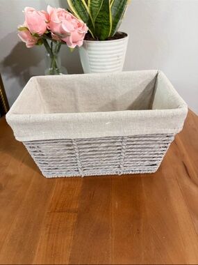Neutral Woven Storage Bin with Removable Liner